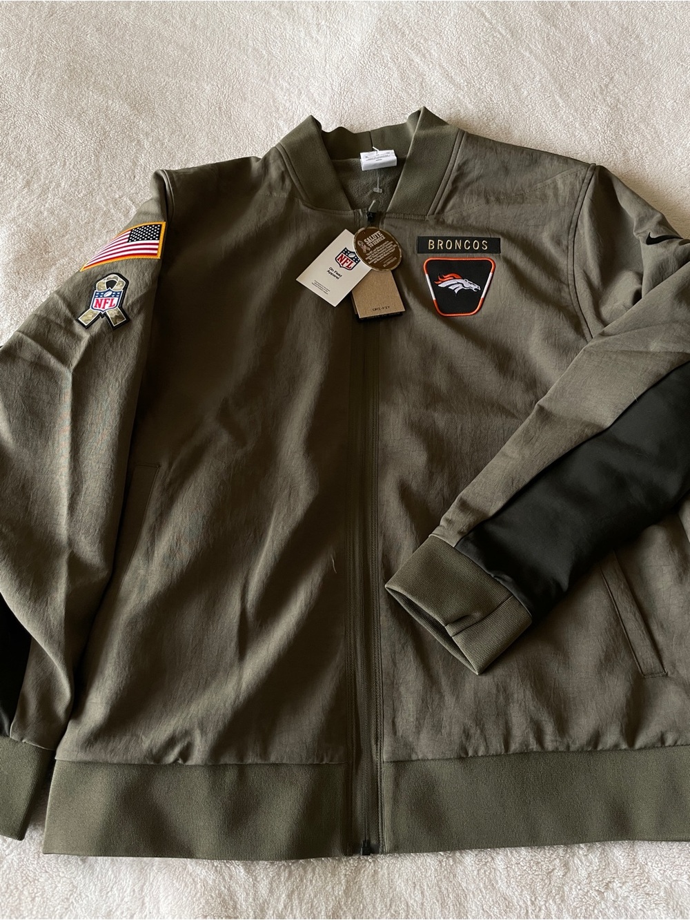 NWT Nike NFL Denver Broncos Team Issued Salute To Service Bomber Coat Sz XL RARE